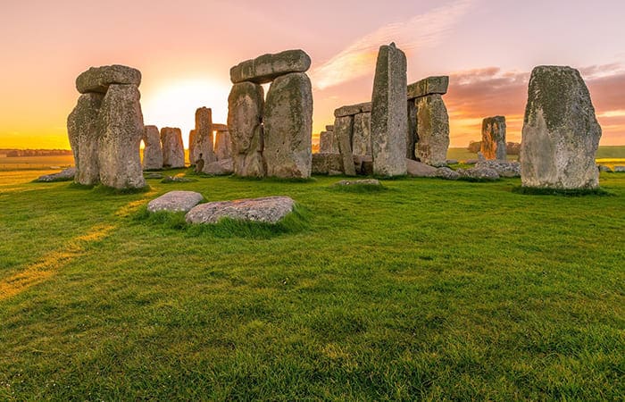 Storia di Stonehenge | Tra Leggenda e Mistero | VIVA