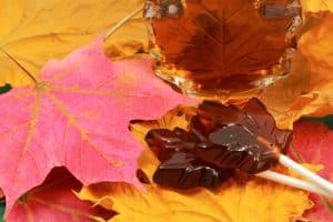 Maple Candy, le caramello di sciroppo d'acero, il dolcetto perfettoper i ragazzi canadesi.