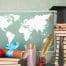 mappa-del-mondo-libri-cappello-scolastico-e-penne