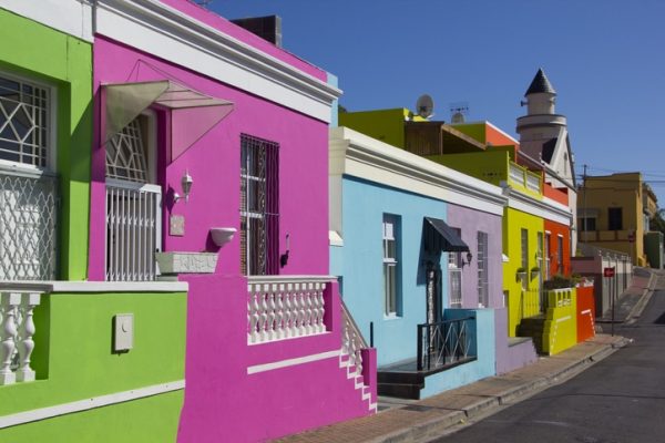 palazzi-colorati-a-citta-del-capo-viaggio-studio-al-estero