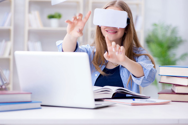 Apprendimento delle lingue nel mondo virtuale