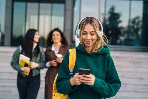 ascoltare-la-musica-per-impararla