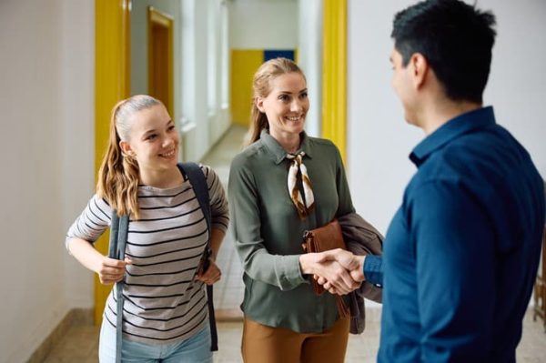 genitori-e-insegnanti-parlano-dell-anno-all-estero