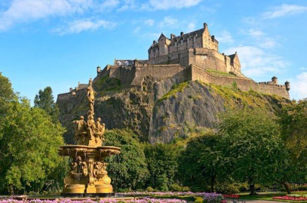 castello di edimburgo vacanze studio in Scozia