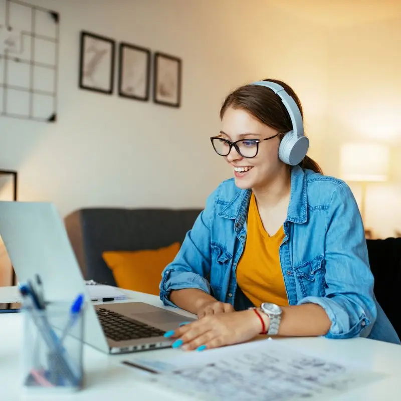 ragazza sorridente ragazza sorridente
