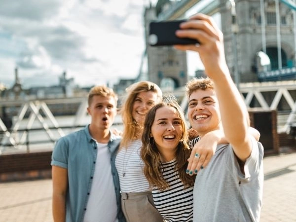 amicizia internazionale