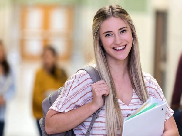 studentessa sorridente