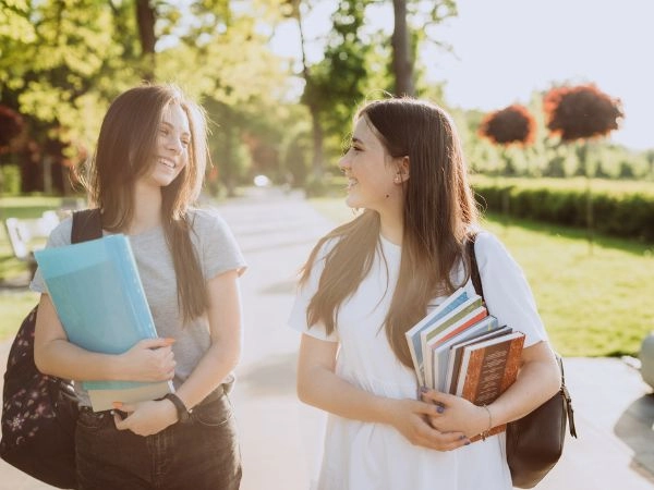 Partire per una vacanza studio è una delle esperienze più formative che si possano vivere